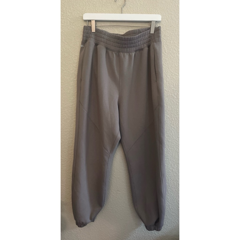 YPB neoKNIT Taupe Joggers Women’s Size Large